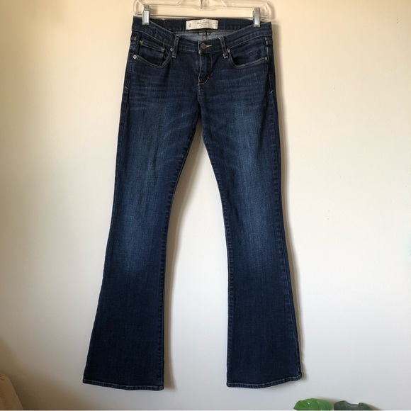 Abercrombie & Fitch ‘Madison’ Y2K low rise dark wash flared jeans - size 2 / 26 - Picture 1 of 15